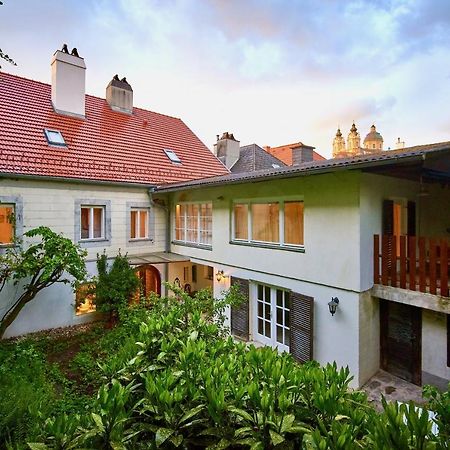 Altstadt Apartments Melk Mit Sauna Екстер'єр фото