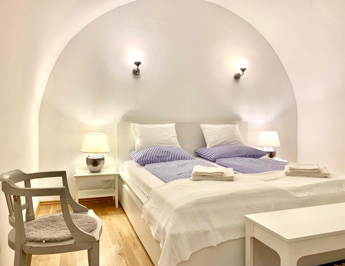 Altstadt Apartments Melk Mit Sauna Екстер'єр фото